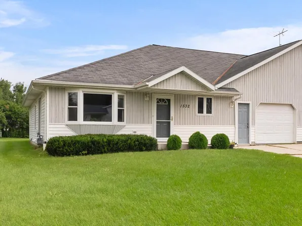 1532 Falcon WAY, Sheboygan Falls, WI 53085