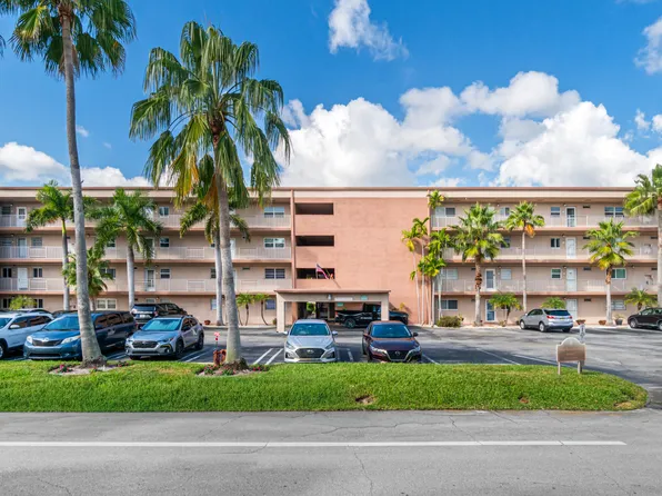 2615 NE 1st Court #203, Boynton Beach, FL 33435
