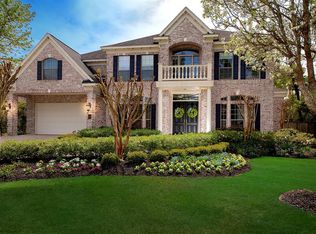 39 W Old Sterling Cir, The Woodlands, TX 77382