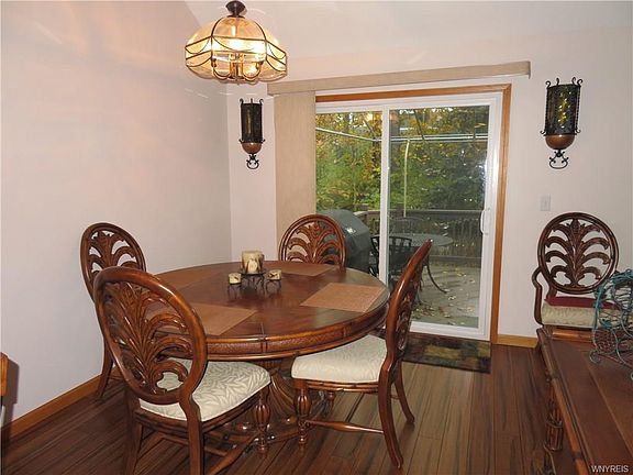 4th image of 1713 Briaridge Ln