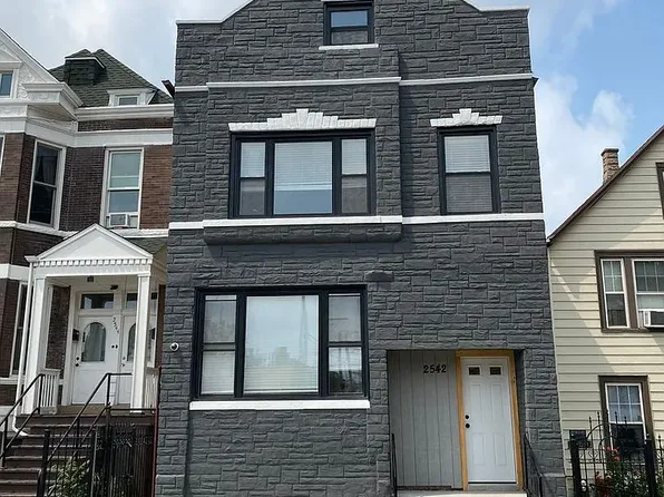 2542 S Albany Ave #1R, Chicago, IL 60623