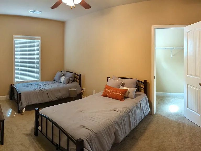 426 Woodbark Ct — Photo 12