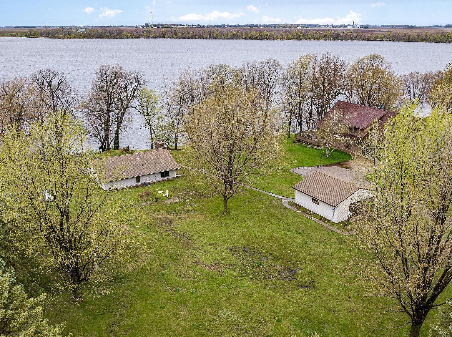 41766 E Shore Dr, Kilkenny, MN 56052 Zillow