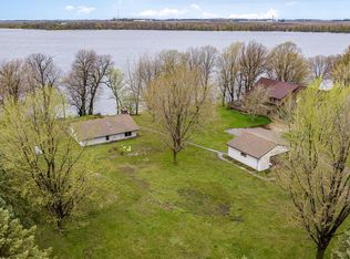 41766 E Shore Dr, Kilkenny, MN 56052
