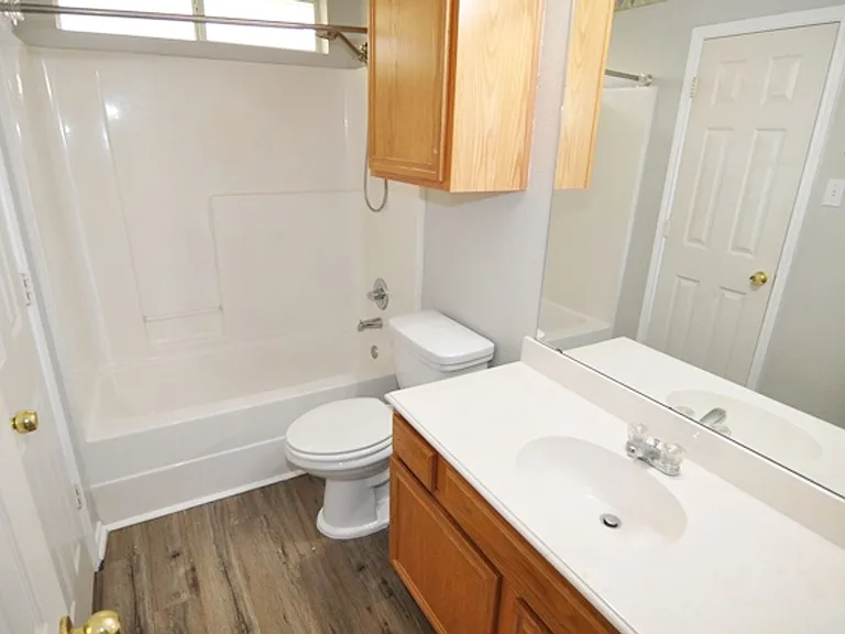 252 Cotton Wood Ct — Photo 15