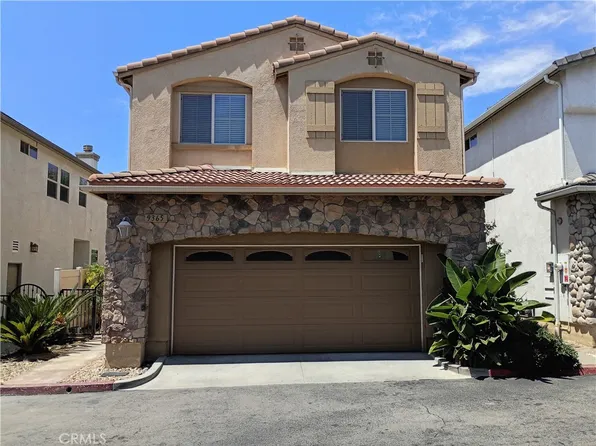 9365 Hawk Eye Ln, Pacoima, CA 91331