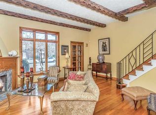 142-14 230th Pl, Springfield Gardens, NY 11413