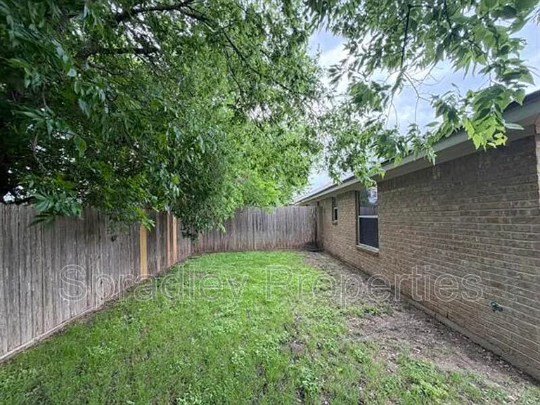 208 Andy Ln #A — Photo 19