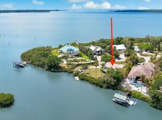 3858 Shore Blvd, Oldsmar, FL 34677