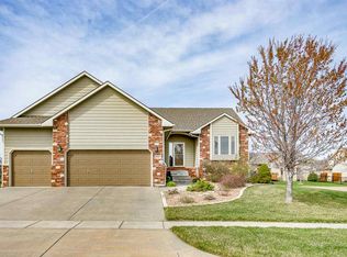 8318 W 34th St N, Wichita, KS 67205