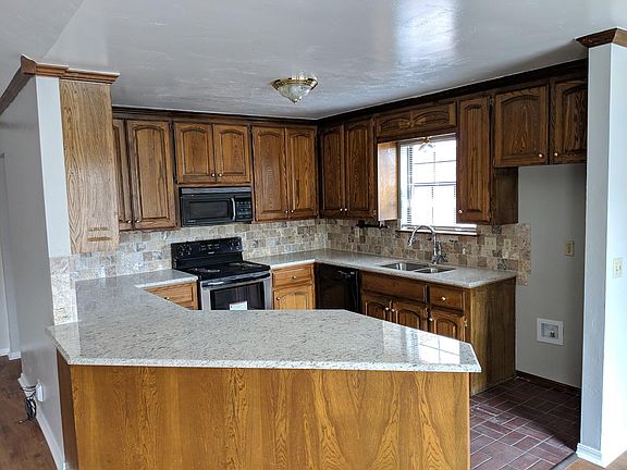 3rd image of 1404 Wood Duck Dr