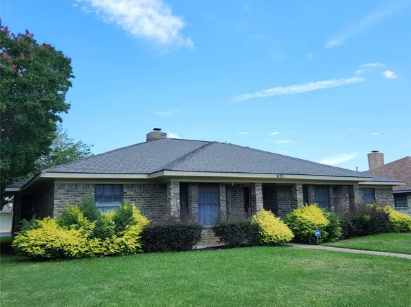 421 Pebblecreek Dr, Garland, TX 75040