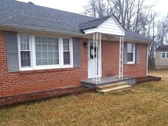3rd image of 3316 Bassett Heights Road Ext