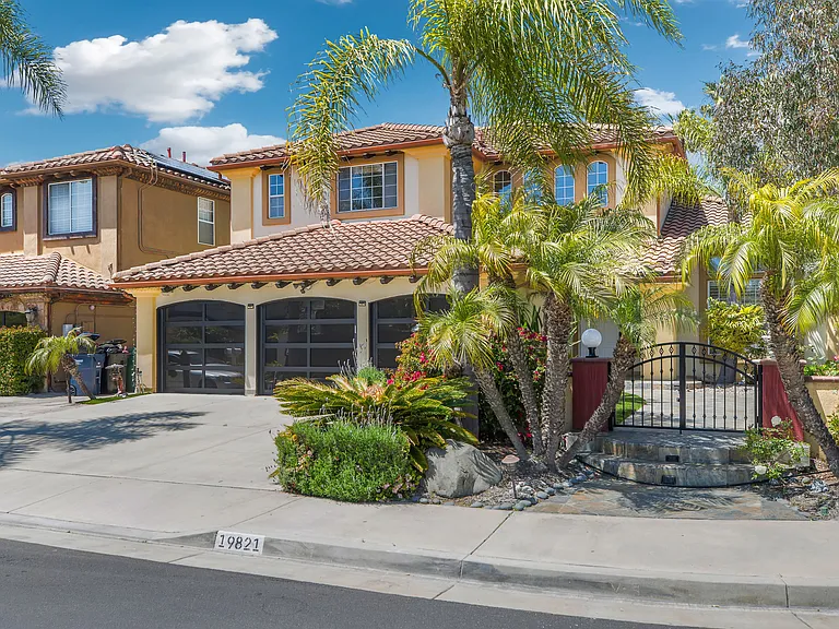 19821 Deguelle Cir — Photo 11