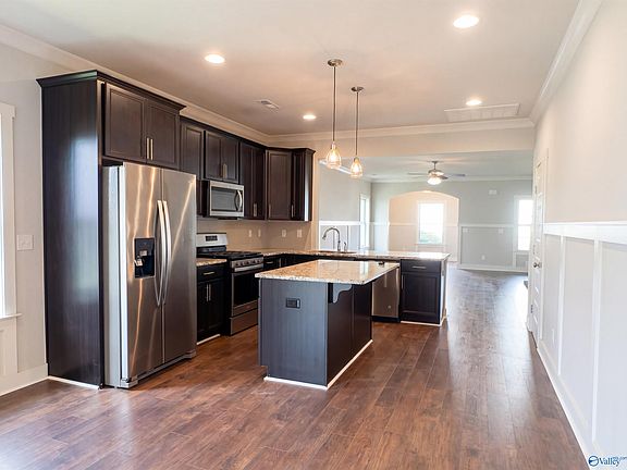 2nd image of 24 Silky Oak Cir SW