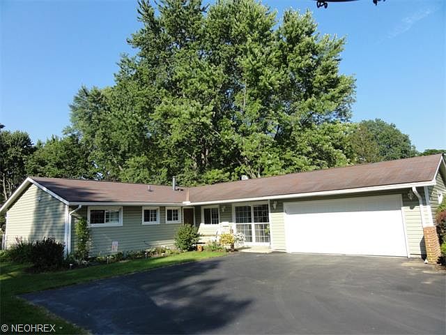 1st image of 350 Baldwin Dr