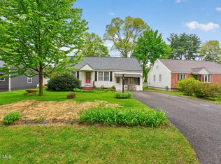 1026 Dudley Rd, Schenectady, NY 12303