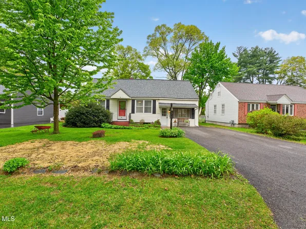 1026 Dudley Road, Schenectady, NY 12303
