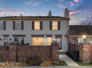 41060 Northwind Dr, Canton, MI 48188