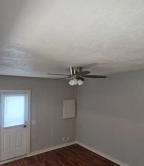 808 2nd St #1-3 — Photo 11