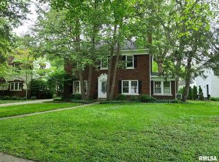 1916 S Bates Ave, Leland Grove, IL 62704