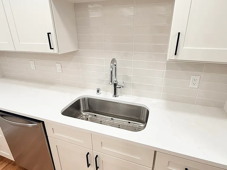11901 93rd Ave NE #106 — Photo 5
