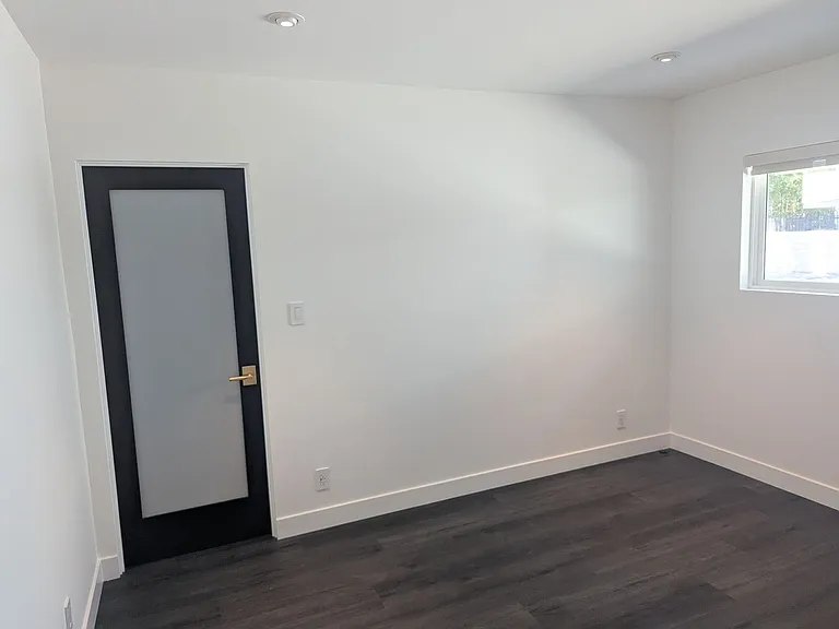3115 Bagley Ave — Photo 15