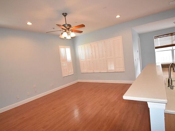 5th image of 473 Black Knight Way