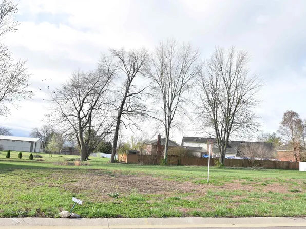 4701 Violet Dr, Evansville, IN 47725