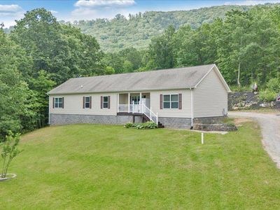 384 White Oak Ln, New Castle, VA, 24127