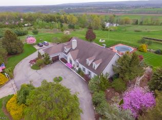 189 Hockenbury Rd, Hillsborough, NJ 08844