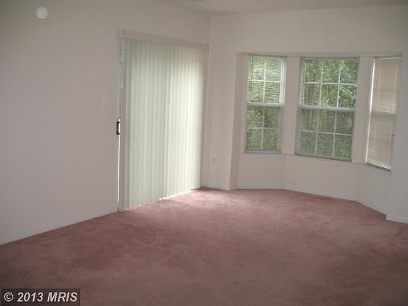 4th image of 7001 Wild Rose Ct