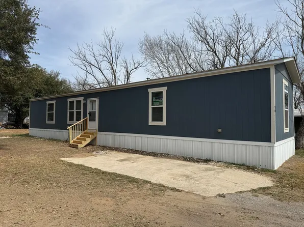 9831 Highway 106 Loop #10, San Antonio, TX 78263