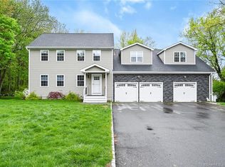 6 Cemetery Dr, Trumbull, CT 06611