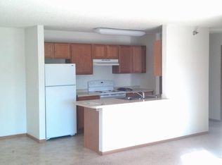 1109 Riverview Rd APT 201, Detroit Lakes, MN 56501