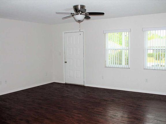 2nd image of 10831 SE 55th Ct