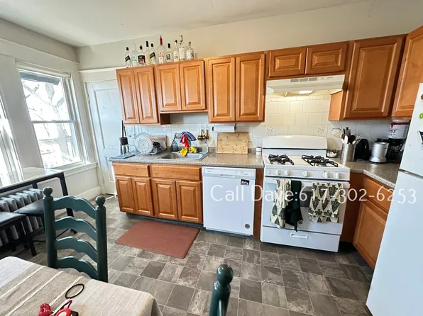 25 Lourdes Ave APT 5, Boston, MA 02130