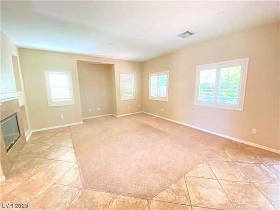3rd image of 945 Tudela Ct
