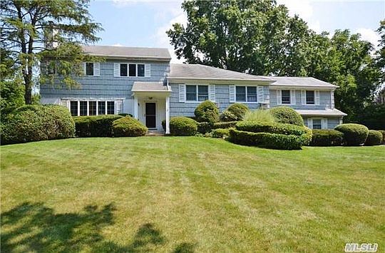 1st image of 32 Salem Ridge Dr
