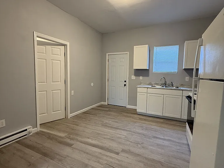 58 Bierce Avenue 231 S — Photo 6