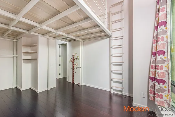 Sold by Modern Spaces | media 27