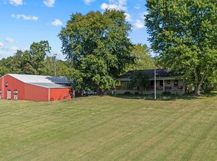 2233 E Radio Tower Rd, Scottsburg, IN 47170