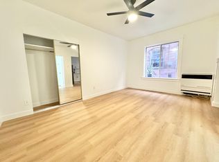 1112 S Lake St #108, Los Angeles, CA 90006
