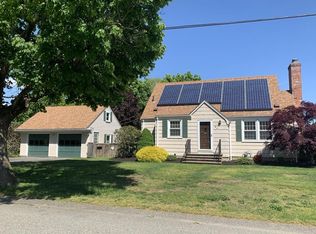 84 Smith Ave, Somerset, MA 02726