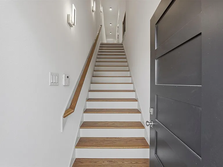 9819 Turnbow St #D — Photo 5