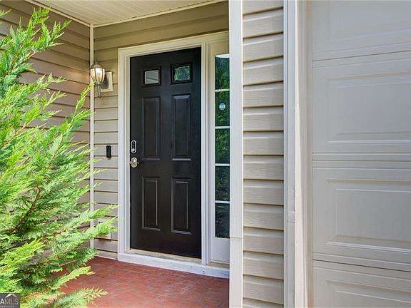 2nd image of 2470 Stonegate Dr NW