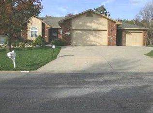 1951 Hazlett St, El Dorado, KS 67042