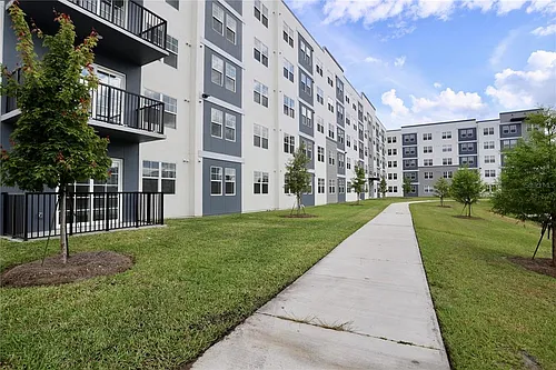 5579 Millenia Park Blvd Photo 1