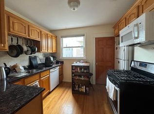 39 Magnus Ave #3, Somerville, MA 02143