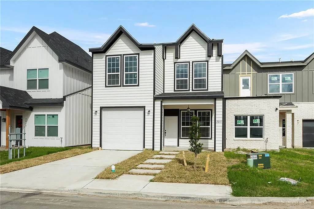 4 bed, 3.5 bath, 2278 sqft, $2,200 — Photo 1